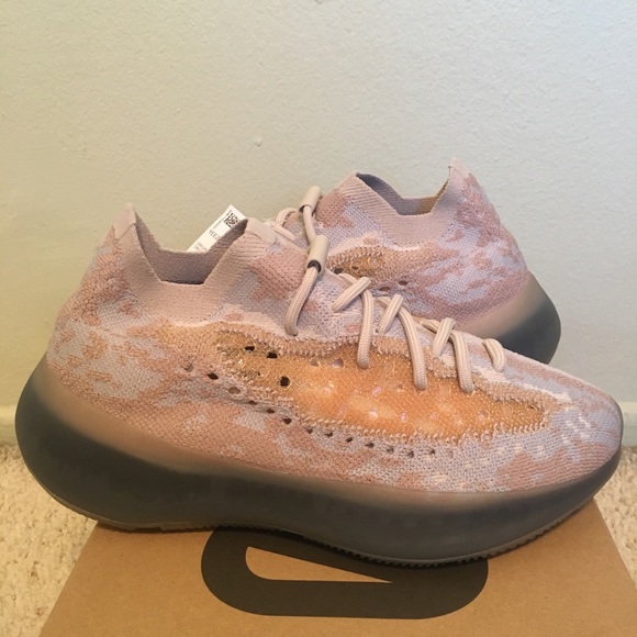 Yeezy Boost 380 “Pepper” - Picture 2 of 6